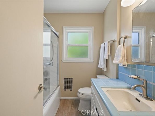 7057 Babcock Avenue, North Hollywood (los Angeles) CA 91605