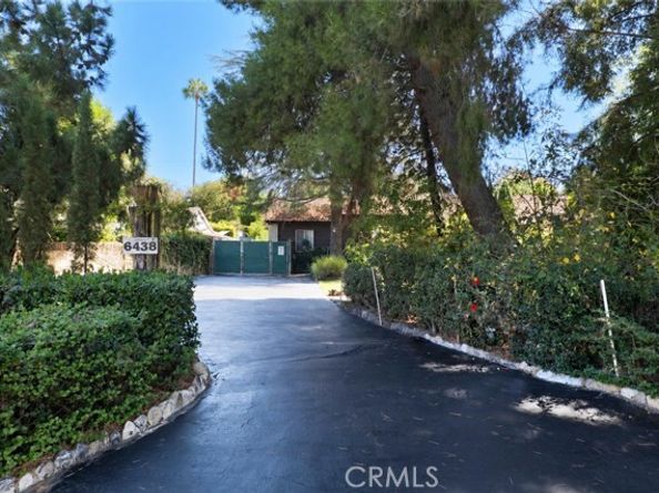 6438 Orion Avenue, Van Nuys (los Angeles) CA 91406