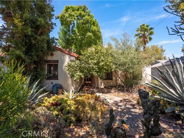 11209 La Maida, North Hollywood (los Angeles) CA 91601