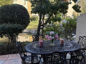 5720 Owensmouth 152, Woodland Hills (los Angeles) CA 91367