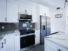 8034 Fair Avenue, Sun Valley (los Angeles) CA 91352