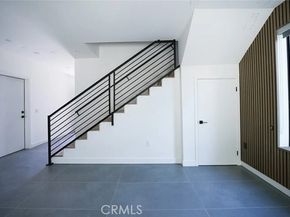 8034 Fair Avenue, Sun Valley (los Angeles) CA 91352