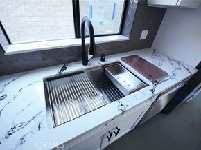 8034 Fair Avenue, Sun Valley (los Angeles) CA 91352