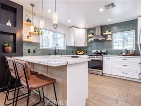 7410 Cozycroft Avenue, Winnetka (los Angeles) CA 91306