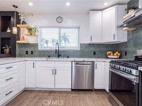 7410 Cozycroft Avenue, Winnetka (los Angeles) CA 91306