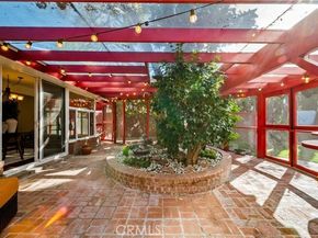 7819 Encino, Northridge (los Angeles) CA 91325