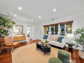 7819 Encino, Northridge (los Angeles) CA 91325