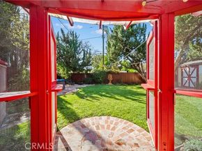 7819 Encino, Northridge (los Angeles) CA 91325