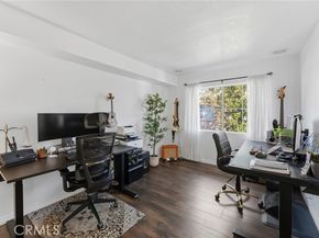 7321 Vassar, Canoga Park (los Angeles) CA 91303