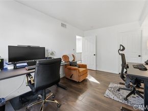 7321 Vassar, Canoga Park (los Angeles) CA 91303