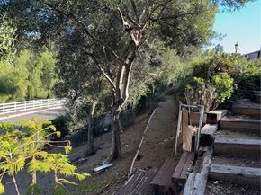 10565 Lubao, Chatsworth (los Angeles) CA 91311