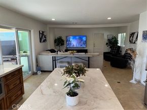 10565 Lubao, Chatsworth (los Angeles) CA 91311