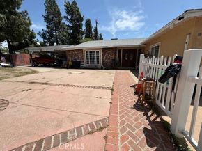 12112 Hoyt Street, Sylmar (los Angeles) CA 91342
