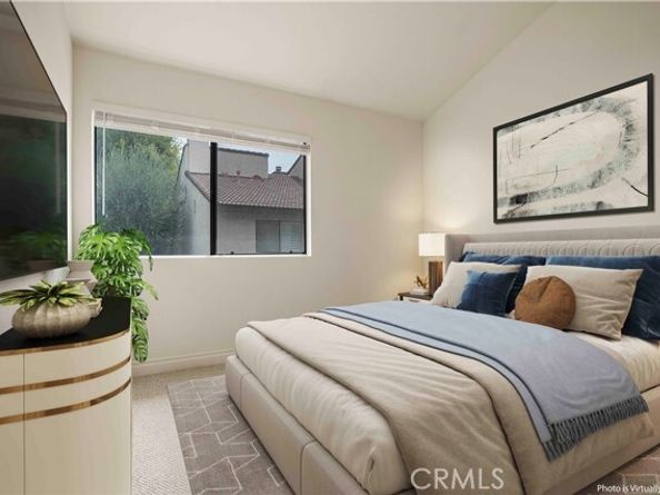 5800 Owensmouth Avenue 26, Woodland Hills (los Angeles) CA 91367
