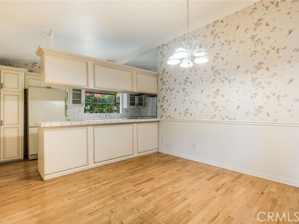 20410 Miranda Street, Woodland Hills (los Angeles) CA 91367
