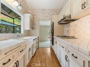20410 Miranda Street, Woodland Hills (los Angeles) CA 91367