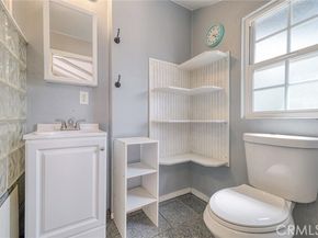 23950 Los Rosas Street, West Hills (los Angeles) CA 91304