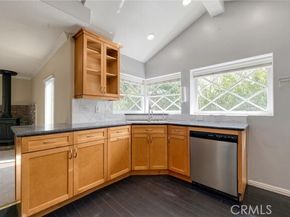 23950 Los Rosas Street, West Hills (los Angeles) CA 91304