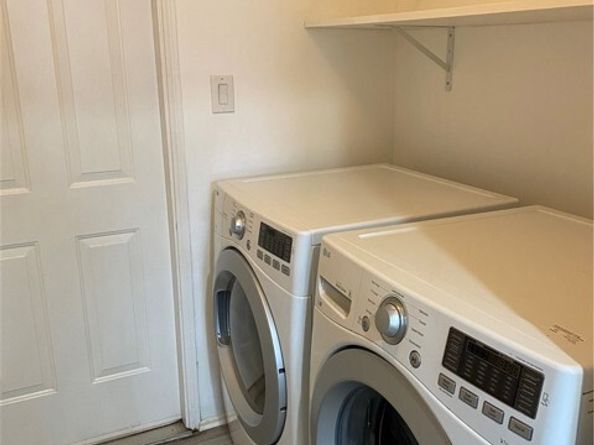 8961 Etiwanda Avenue, Northridge (los Angeles) CA 91325