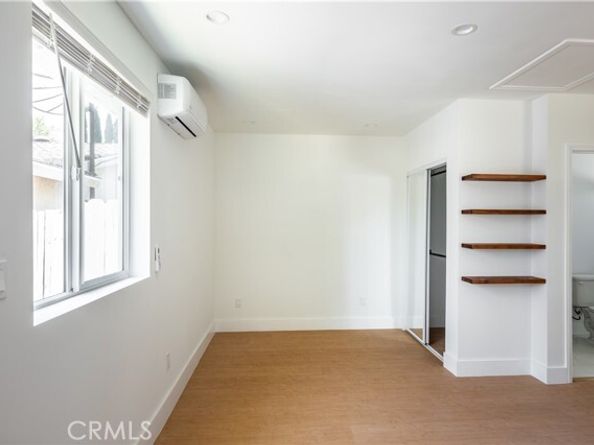 8961 Etiwanda Avenue, Northridge (los Angeles) CA 91325