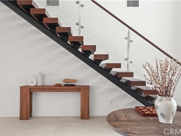20580 Edgewood Court, Chatsworth (los Angeles) CA 91311