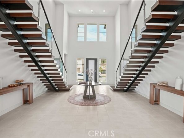 20580 Edgewood Court, Chatsworth (los Angeles) CA 91311