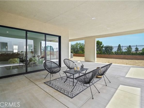 20580 Edgewood Court, Chatsworth (los Angeles) CA 91311
