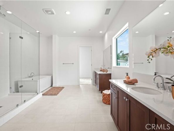 20580 Edgewood Court, Chatsworth (los Angeles) CA 91311