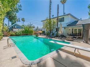 22607 Hatteras Street, Woodland Hills (los Angeles) CA 91367