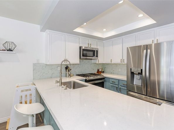 6825 Alabama Avenue 111, Canoga Park (los Angeles) CA 91303