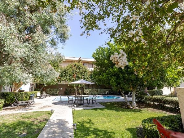 6825 Alabama Avenue 111, Canoga Park (los Angeles) CA 91303