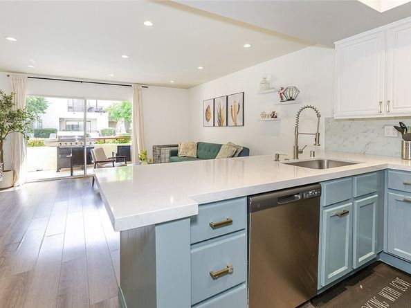 6825 Alabama Avenue 111, Canoga Park (los Angeles) CA 91303