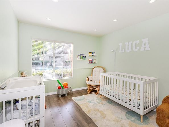 6825 Alabama Avenue 111, Canoga Park (los Angeles) CA 91303