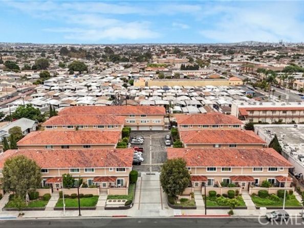 21602 Figueroa 10, Carson CA 90745