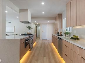 22022 Bryant Street, West Hills (los Angeles) CA 91304