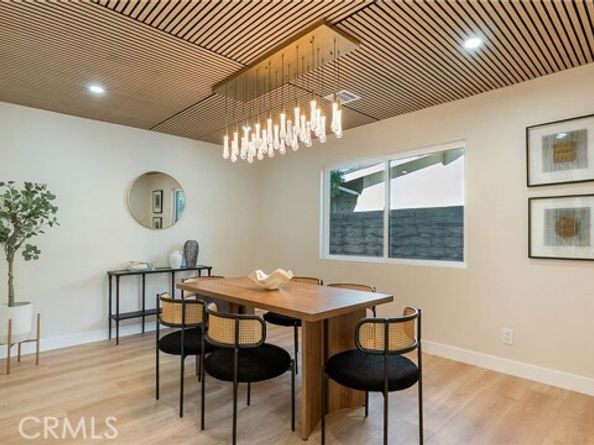 22022 Bryant Street, West Hills (los Angeles) CA 91304