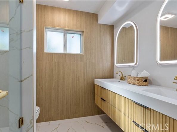 22022 Bryant Street, West Hills (los Angeles) CA 91304
