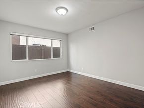 18022 RAYMER Street, Northridge (los Angeles) CA 91325