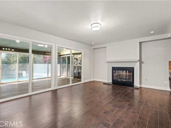 18022 RAYMER Street, Northridge (los Angeles) CA 91325