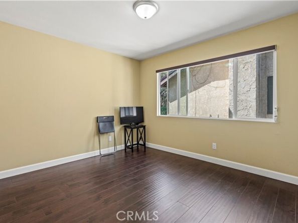 18022 RAYMER Street, Northridge (los Angeles) CA 91325