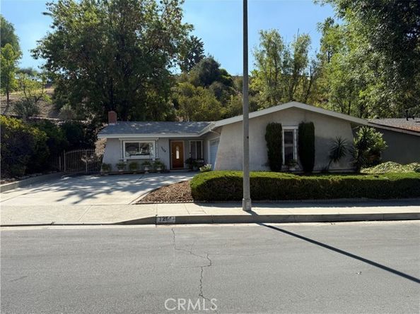 7254 Pomelo Road, West Hills (los Angeles) CA 91307