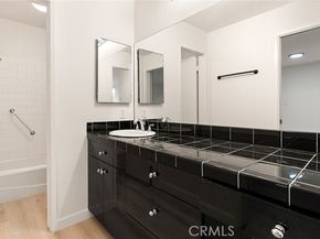 5875 Doverwood Drive 106, Culver City CA 90230