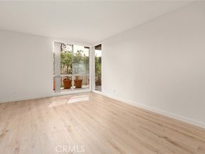 5875 Doverwood Drive 106, Culver City CA 90230