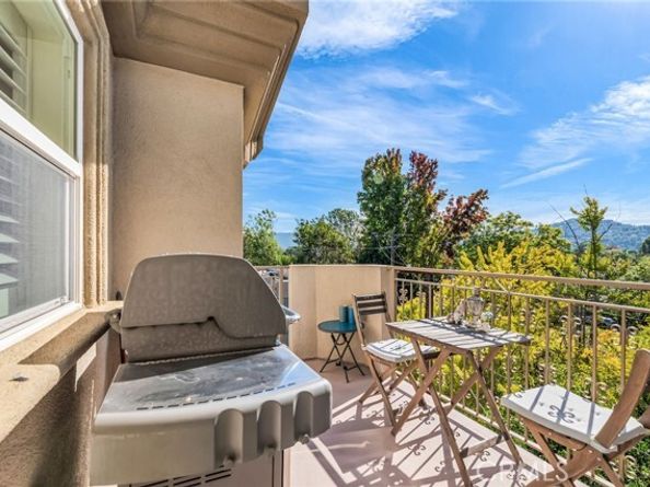 11540 Moorpark Street 403, Studio City (los Angeles) CA 91602