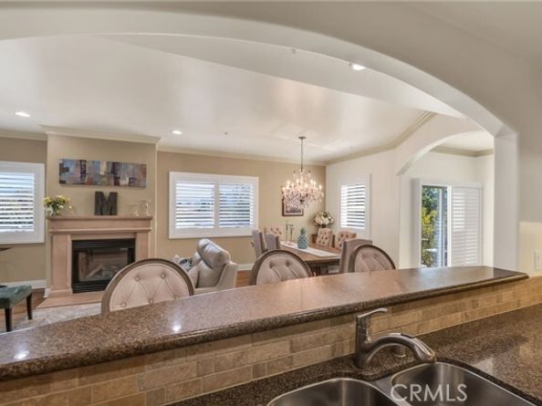 11540 Moorpark Street 403, Studio City (los Angeles) CA 91602