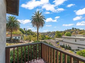 3320 Reynolds, Santa Barbara CA 90032