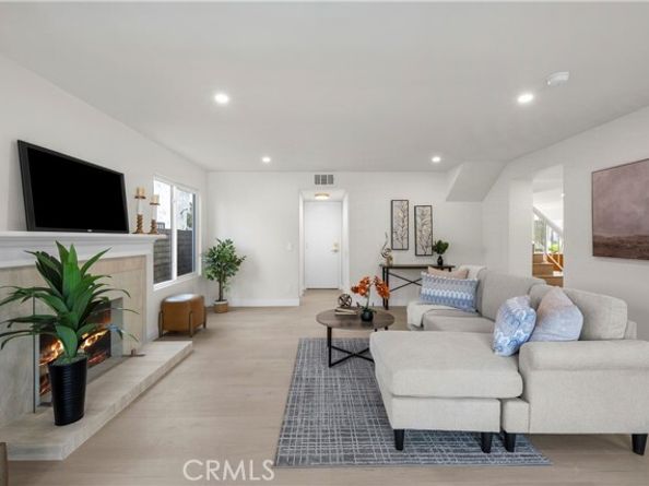 20231 Elkwood, Winnetka (los Angeles) CA 91306