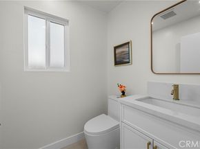 20231 Elkwood, Winnetka (los Angeles) CA 91306