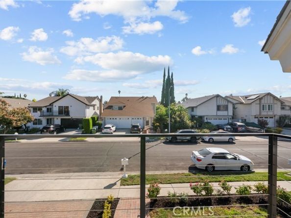 20231 Elkwood, Winnetka (los Angeles) CA 91306