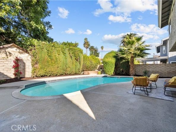 20231 Elkwood, Winnetka (los Angeles) CA 91306